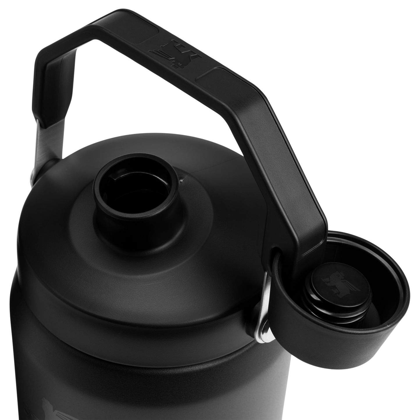 The IceFlow™ Tumbler with Fast Flow Lid