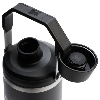 The IceFlow™ Tumbler with Fast Flow Lid