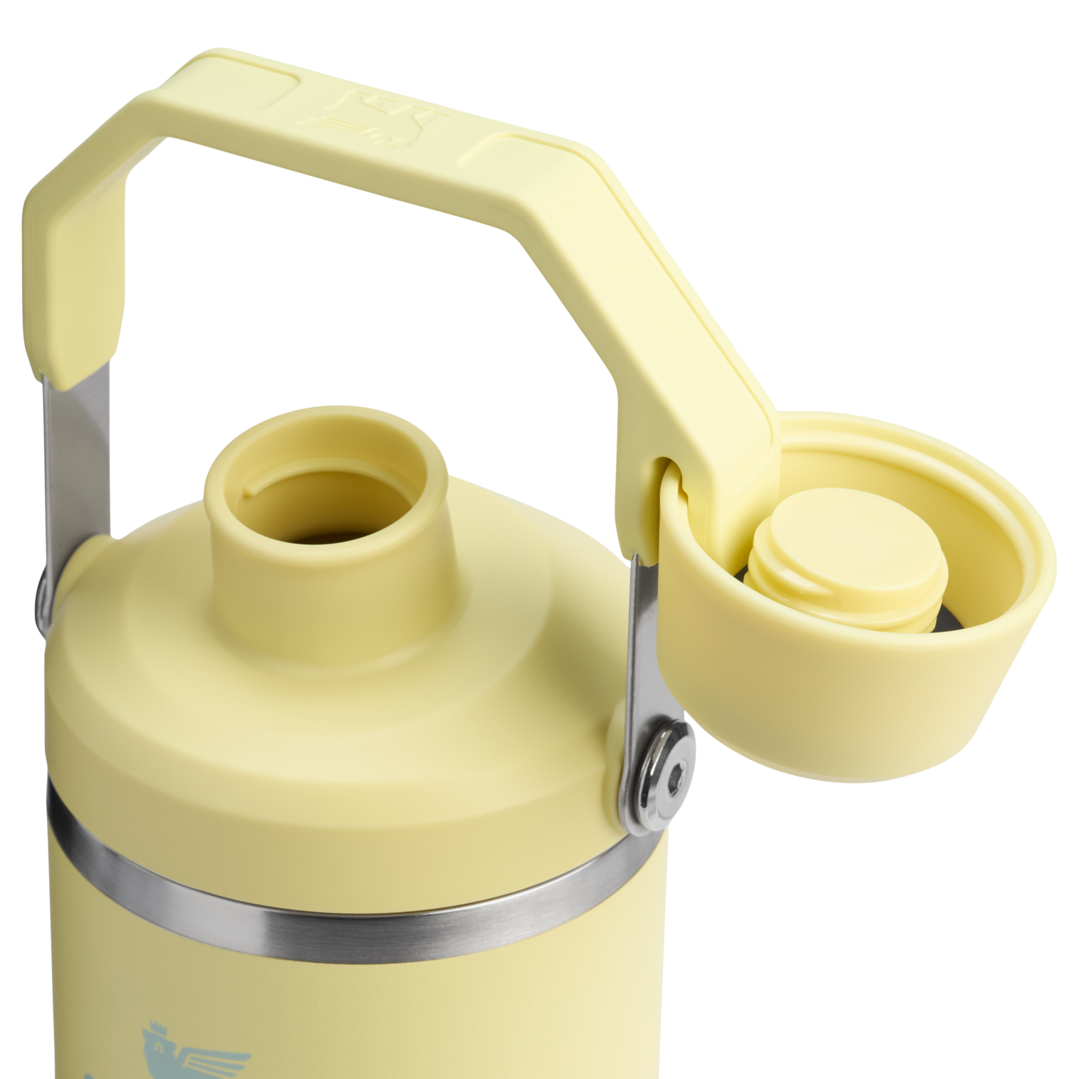 The IceFlow™ Tumbler with Fast Flow Lid