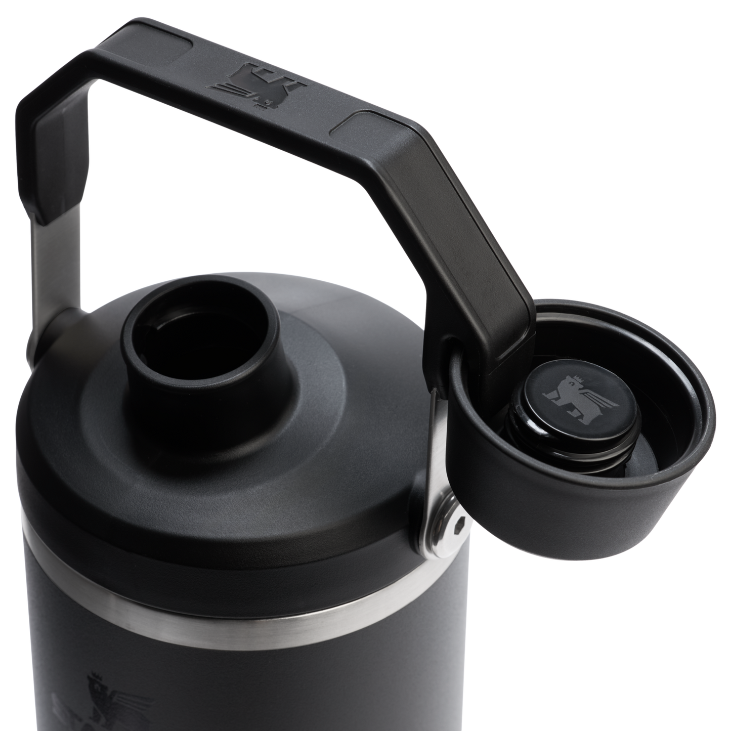 The IceFlow™ Tumbler with Fast Flow Lid