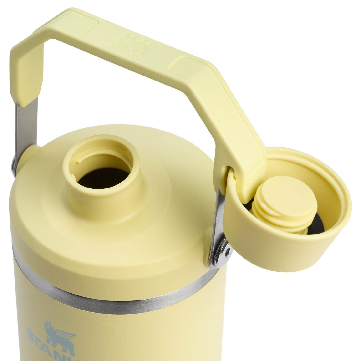 The IceFlow™ Tumbler with Fast Flow Lid