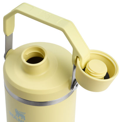 The IceFlow™ Tumbler with Fast Flow Lid