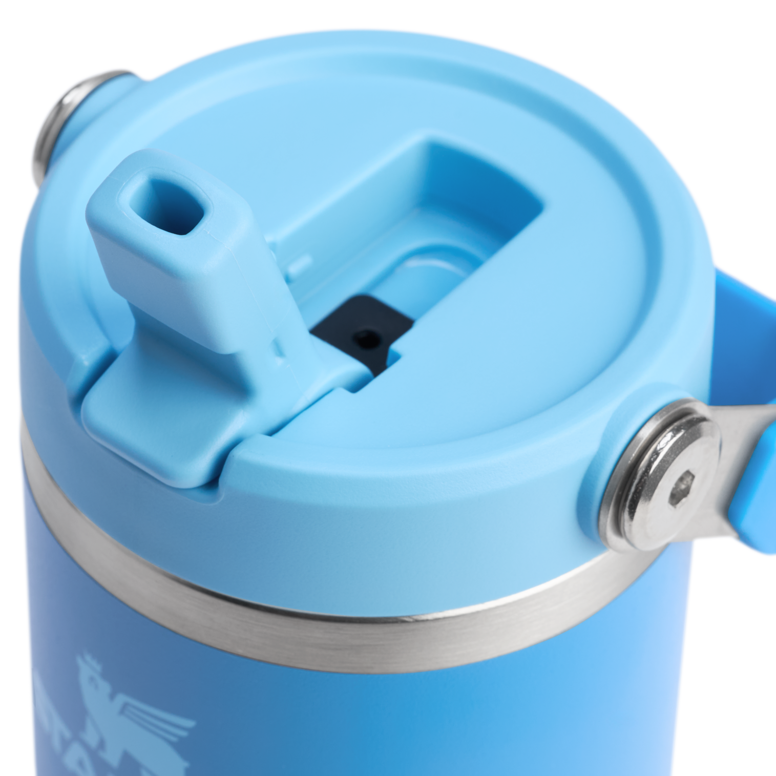 The IceFlow™ Flip Straw Tumbler